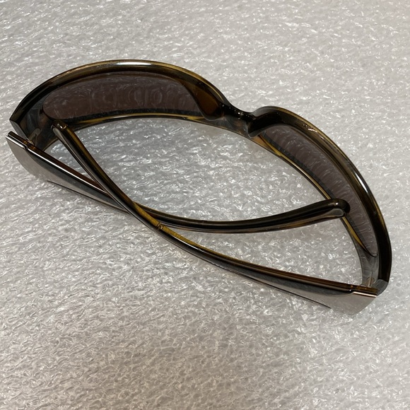 ⭐️HOST PICK⭐️ NWOT - Authentic Vintage PRADA LUXOTTICA Tortoise-Shell Sunglasses - Picture 14 of 16